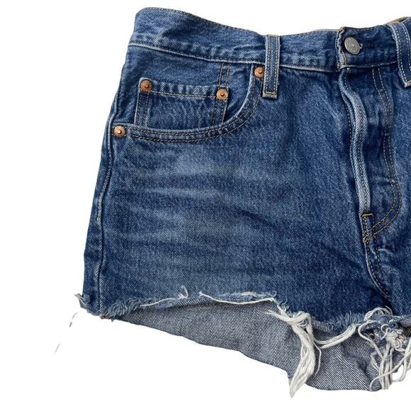 Levi’s 501 cutoff denim shorts jean high rise distressed women’s size 26/ 2 - Picture 6 of 11